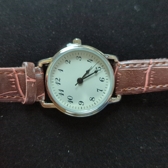 "Toni" Brown Watch (NWT) - Picture 1 of 7